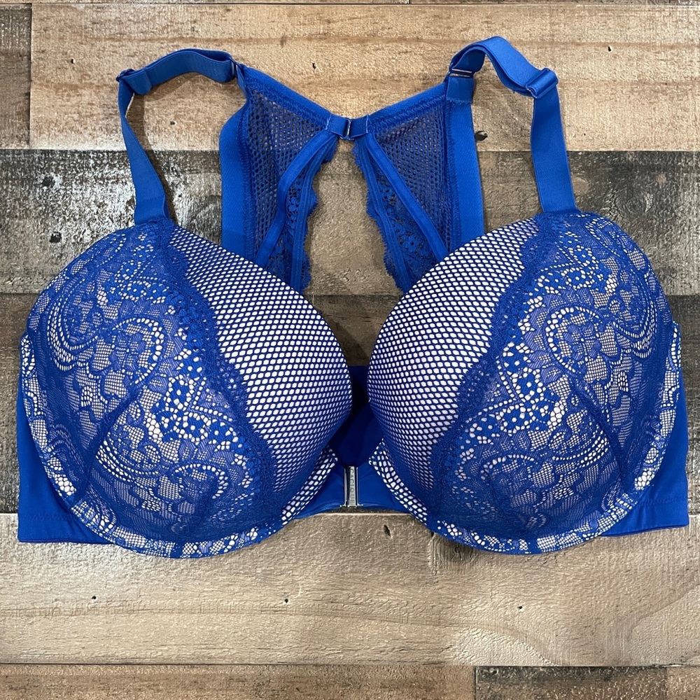 Cacique Women's Plus Size  Front Closure Boost Plunge Padded Lace Bra 40 DDD